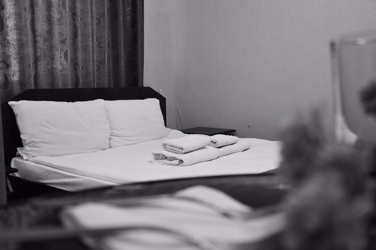 Mini Hotel VIP Semey Bagian luar foto
