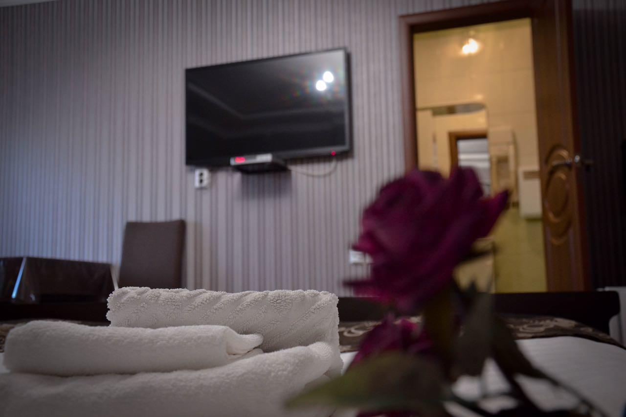 Mini Hotel VIP Semey Bagian luar foto