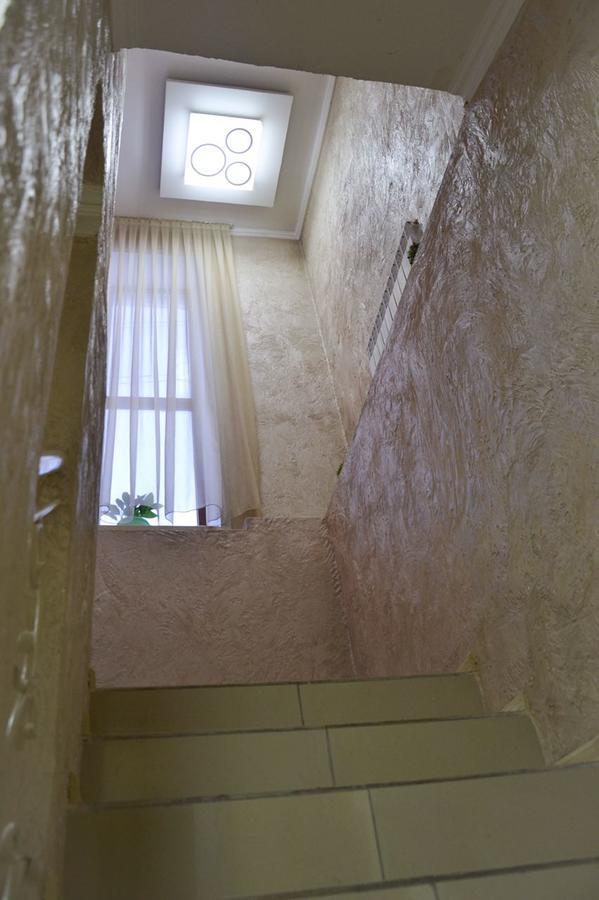 Mini Hotel VIP Semey Bagian luar foto