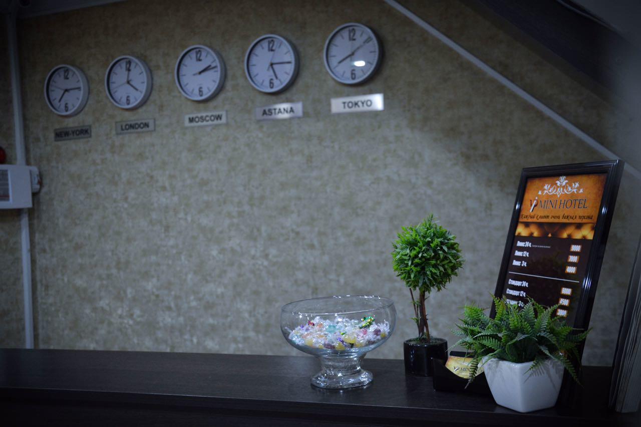 Mini Hotel VIP Semey Bagian luar foto